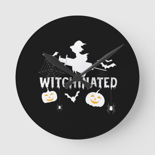 Witchinated Halloween 2021Costume Funny Witch Runde Wanduhr (Vorderseite)