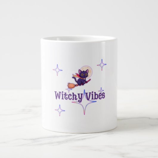 Witchy Cat Vibes - Niedliches Halloween-Design Jumbo-Tasse (Vorderseite)