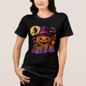 Witchy Halloween Coffee By Day Potions By Night Tri-Blend Shirt (Vorderseite)