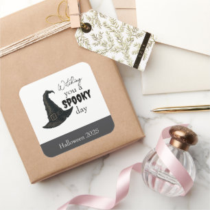 Witchy Vibes - Spooky & Stylish Quadratischer Aufkleber