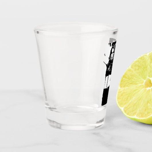 Witchy Woman Schnapsglas (Links)