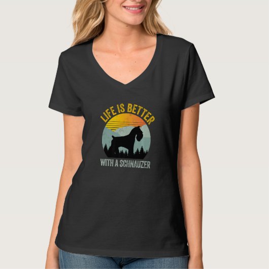 With A Schnauzer Retro Summer Distressed T-Shirt (Vorderseite)