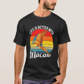 With Scarlet Macaw Colourful Parrot Bird T-Shirt (Vorderseite)