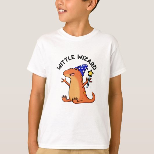 Wittle Wizard Funny Lizard Pun T-Shirt (Vorderseite)