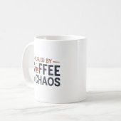 Witty Caffeine Humor Coffee and Chaos Minimalist Kaffeetasse (Vorderseite Links)