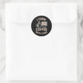 Witzig ich mache Kaffee in Code Runder Aufkleber (Tasche)
