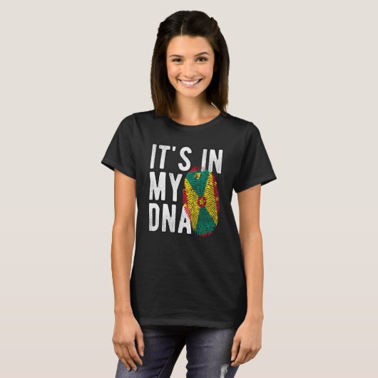 Witzig ist es in meiner DNA Grenada-Flagge Fingerp T-Shirt (Vorne ganz)