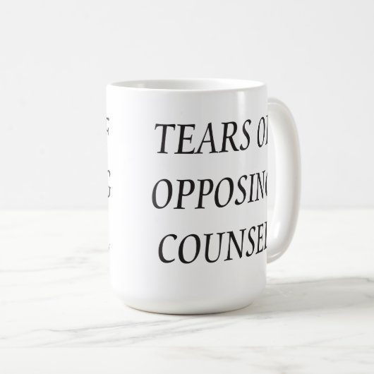 Witzige Anwälte weinen sich widersprechende Anwält Kaffeetasse (VorderseiteRechts)