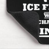 witzige Zitate über Eisfischen und Trinken Liebhab Mousepad (Ecke)