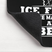 witzige Zitate über Eisfischen und Trinken Liebhab Mousepad (Ecke)