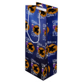 Witziger Hexenweg zum Wein Spooky Geschenktüte Für Weinflaschen (Vorderseite Schrägansicht)