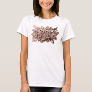 Witziges rotes STOP STARING Zitat-Shirt T-Shirt