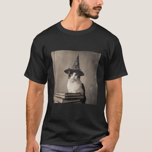 Wizard Cat Weird Funny Halloween Cat Meme T-Shirt (Vorderseite)