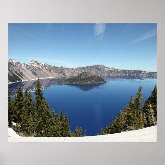 Wizard Island on Crater Lake Poster (Vorne)