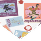 Wizard of Oz™ Character Print Toss Pattern Tischdecke (Schrägansicht)