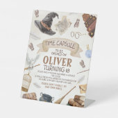 Wizard Time Capsule Sign Sockelschild (Vorderseite)