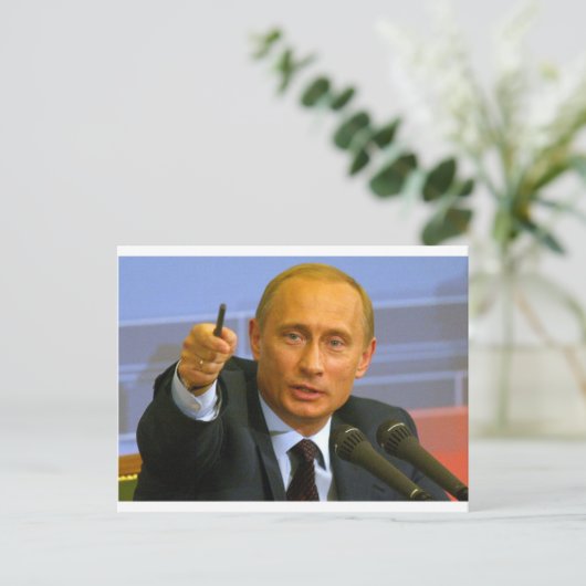 Wladimir Putin will, diesem Mann einen Keks zu geb Postkarte (Stehend Vorderseite)