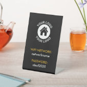 WLAN-Kennwort für benutzerdefiniertes Firmenlogo Sockelschild (In SItu)