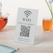 WLAN-Passwort & Firmenlogo und QR-Code Sockelschild (In SItu)