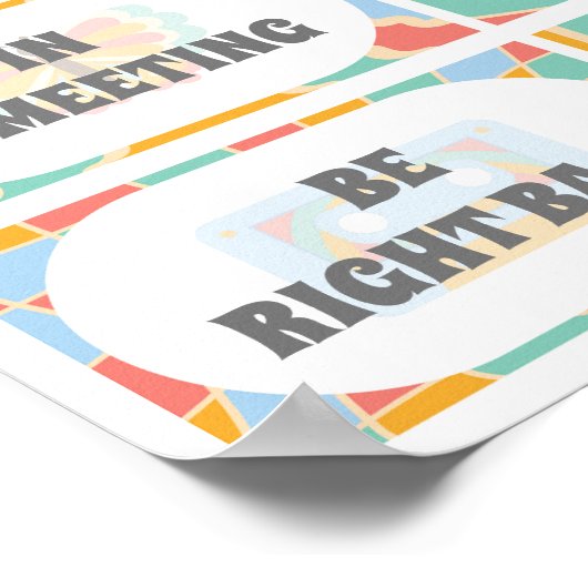 Wo befindet sich das Türschild des Beraterbüros? Poster (Ecke)