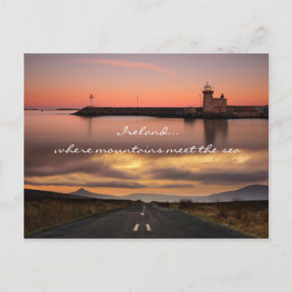 Wo Berge auf das Meer treffen Postkarte