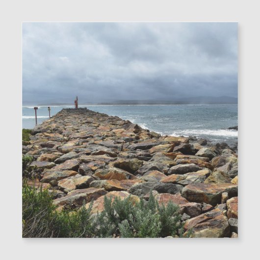 Wo die Felsen das Meer treffen - Ausgangspunkt Magnetkarte (Vorderseite)