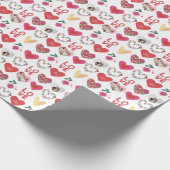 Wo die Liebe Personalisierte Fotos und Text wächst Geschenkpapier (Ecke)