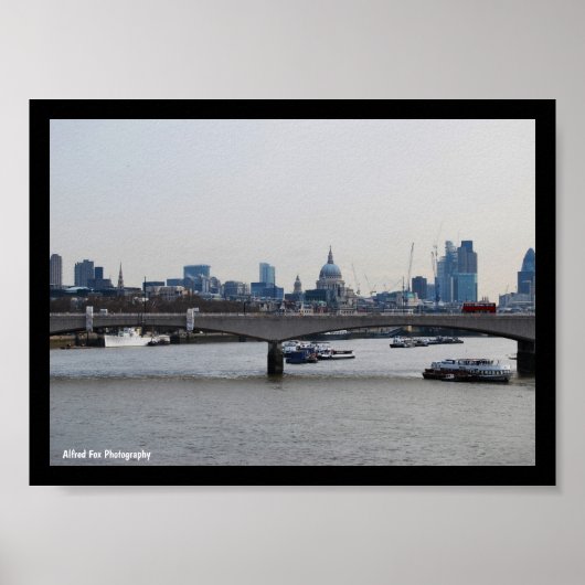 Wo Geschichte auf die Skyline trifft Poster (Vorne)
