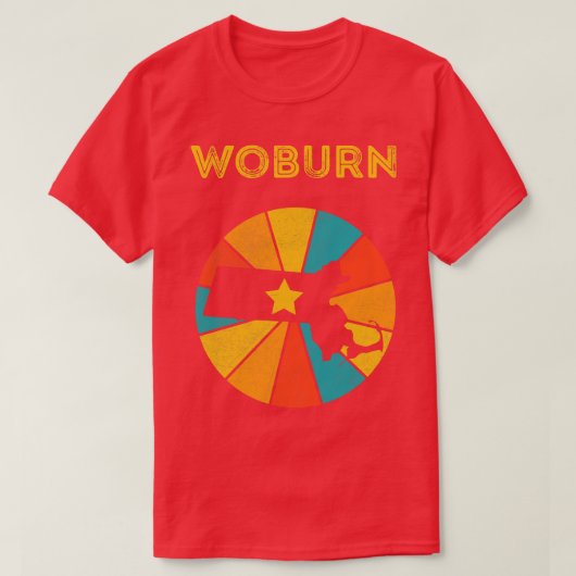 Woburn Massachusetts Vintag Beunruhigtes Souvenir  T-Shirt (Design vorne)