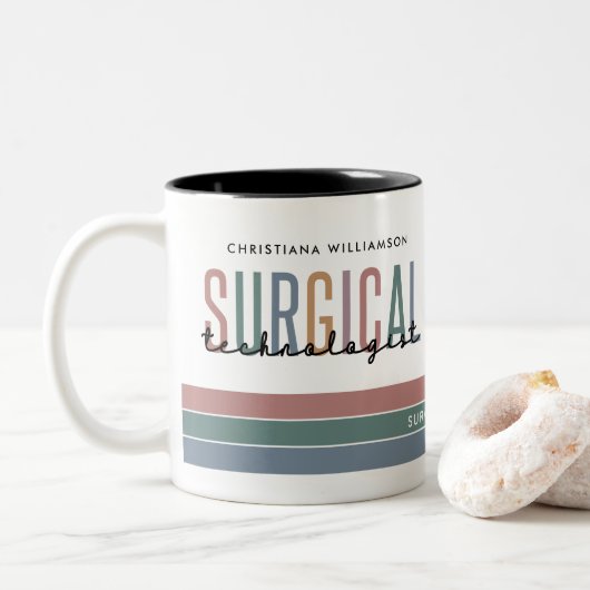 Woche der personalisierten Chirurgie oder Technik Zweifarbige Tasse (Mit Donut)