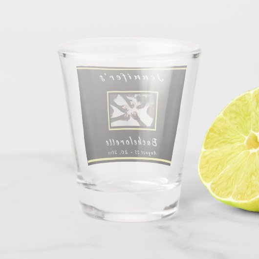 Wochenendreise Personalisierter Junggeselinnen-Abs Schnapsglas (Rückseite)