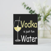 Wodka ist einfach Spaß beim Wasserdesign (Stehend Vorderseite)