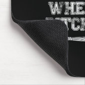 Wohin meine Pitches bei Softball Pitcher Geschenk? Mousepad (Ecke)