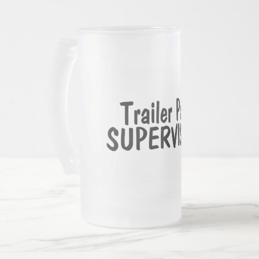 Wohnwagensiedlung-Aufsichtskraft Mattglas Bierglas (Vorderseite Links)