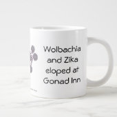 Wolbachia Lieben Zika 20 oz. Tasse von RoseWrites (Rechts)