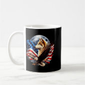 Wolf Bald Eagle American Flag Full Moon New Years Kaffeetasse (Links)