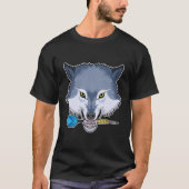 Wolf bei Darts mit Dart T-Shirt (Vorderseite)