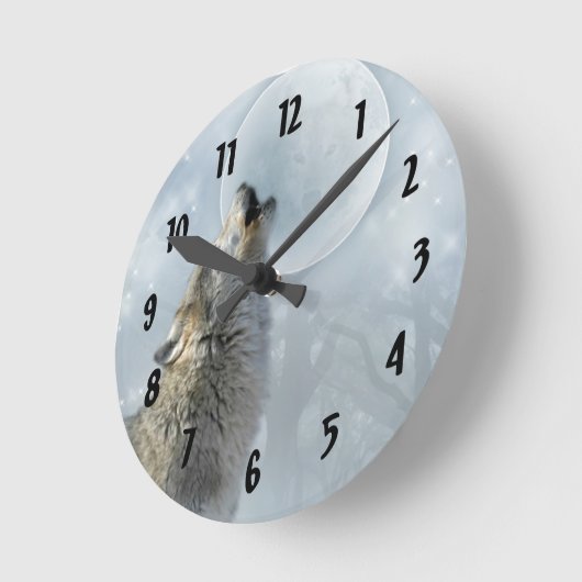 Wolf-blauer Mond Runde Wanduhr (Winkel)