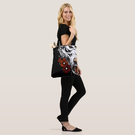 Wolf Blume Tatoo Vintag Tasche (Am Model)
