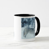 Wolf (Canis Lupus) während des Winters Tasse (VorderseiteRechts)
