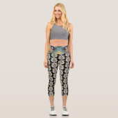 Wolf Dream Catcher Capri Leggings (Vorderseite)