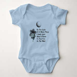 Wolf Dreams Baby Strampler