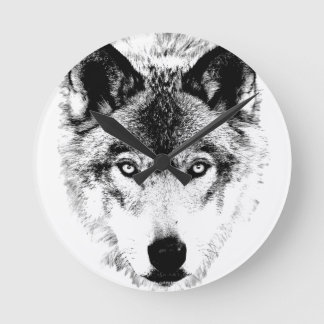 Wolf Face. Digital Wildlife Image. Runde Wanduhr