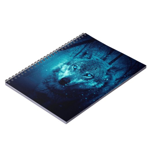 Wolf Gesicht im dunklen Fantasy-Wald Notizblock (Linke Seite)