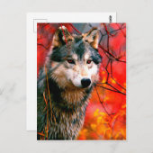 Wolf guckt durch Blätter in einem Wald Postkarte (Vorne/Hinten)