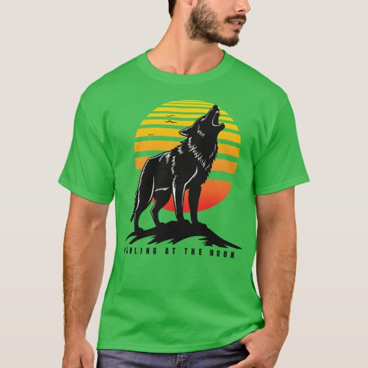Wolf heult am Mond T-Shirt (Vorderseite)