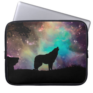 Wolf heult auf das Universum Laptopschutzhülle