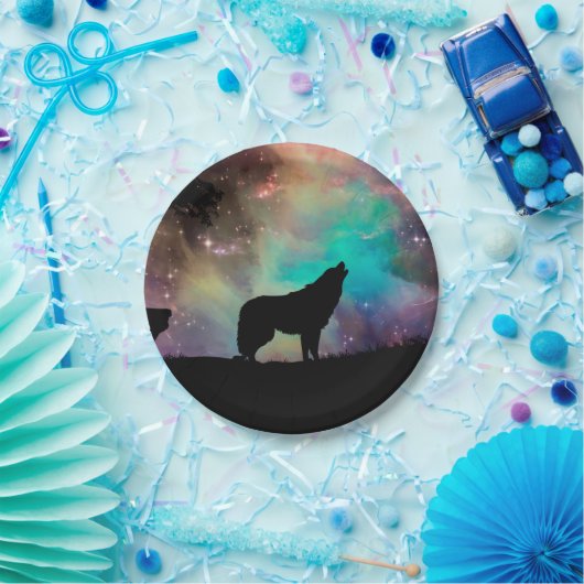 Wolf heult auf das Universum Pappteller (Party)