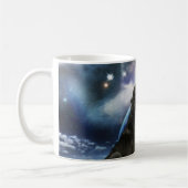 Wolf heult auf dem Mond Kaffeetasse (Links)