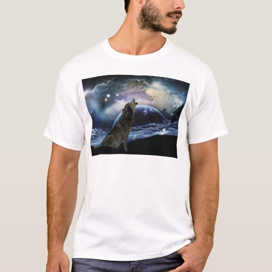 Wolf heult auf dem Mond T-Shirt (Vorderseite)